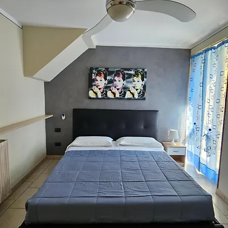 Fiore Rosso Apartment Stresa