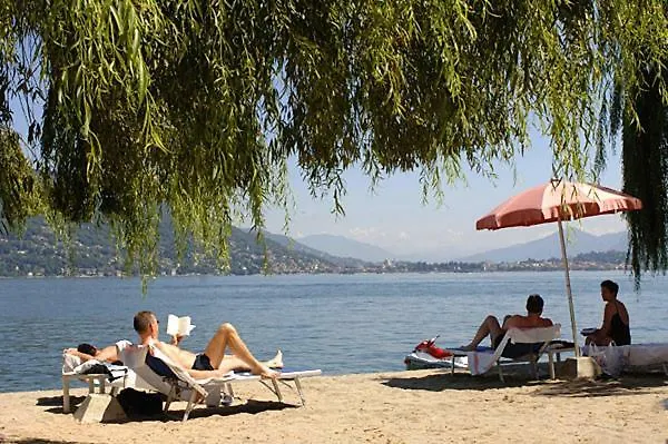 Fiore Rosso * 斯特雷萨