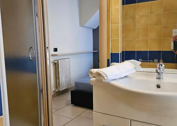 Fiore Rosso Apartament Stresa