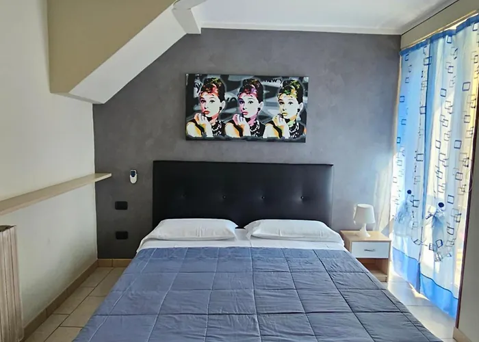 Fiore Rosso Apartament Stresa